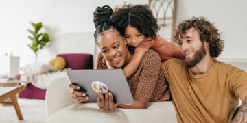 Youth and families participating in diabetes care programs